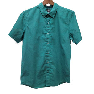 GUESS Men's Slim-Fit Button-Up Shirt Size Medium